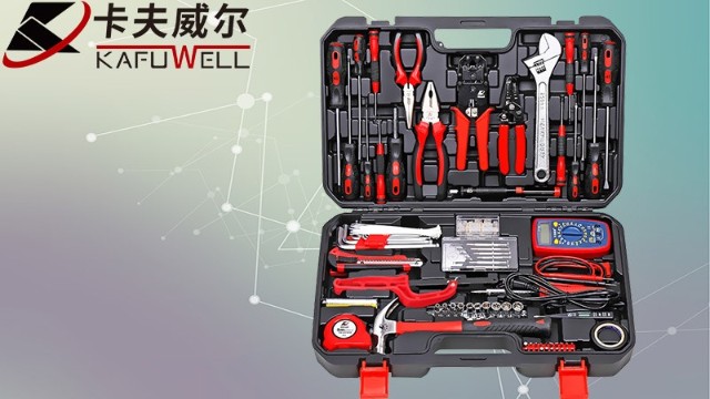 實(shí)力電工工具套裝應(yīng)是哪般?